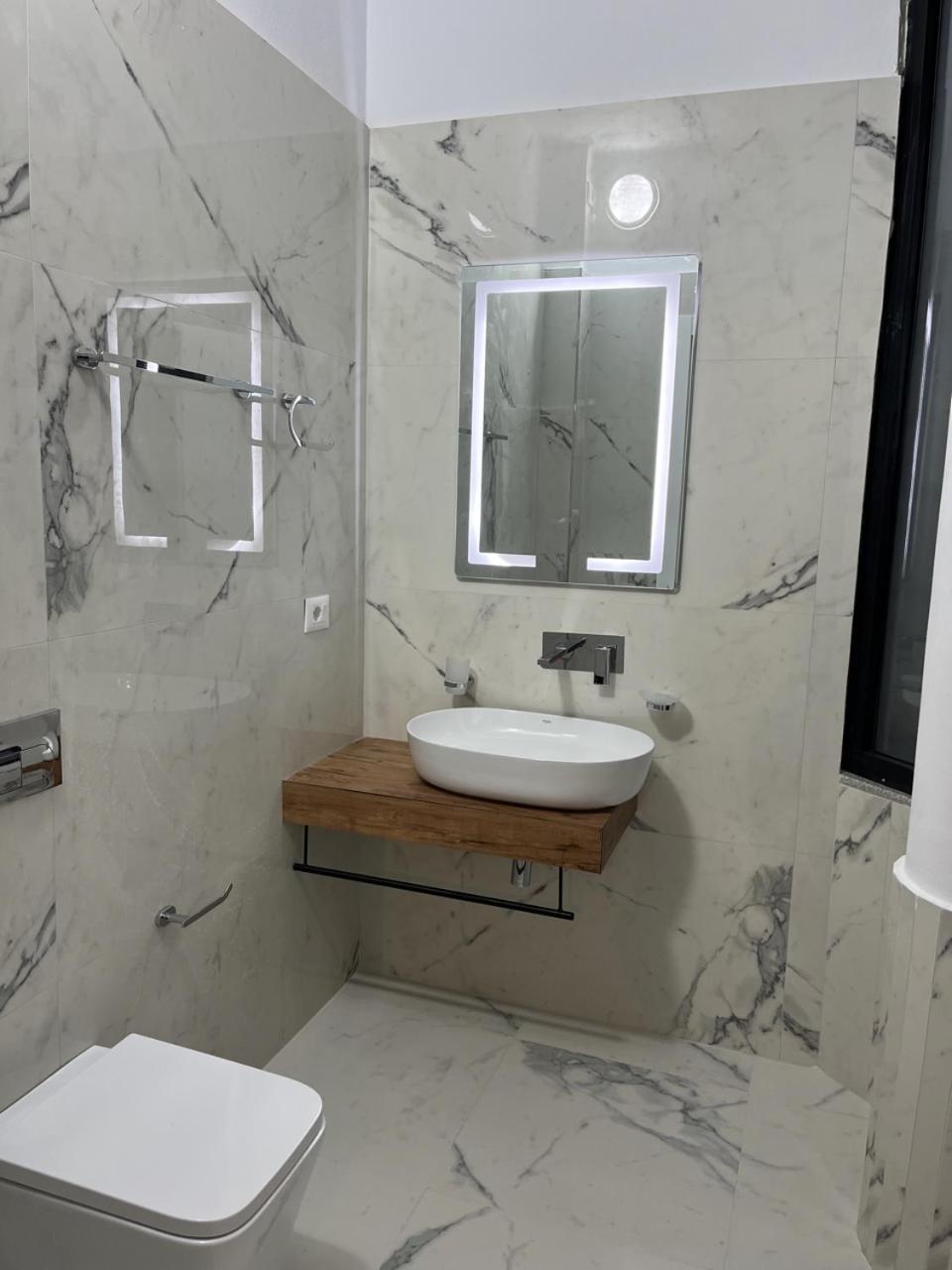 Belsar Hotel Ксамил Екстериор снимка