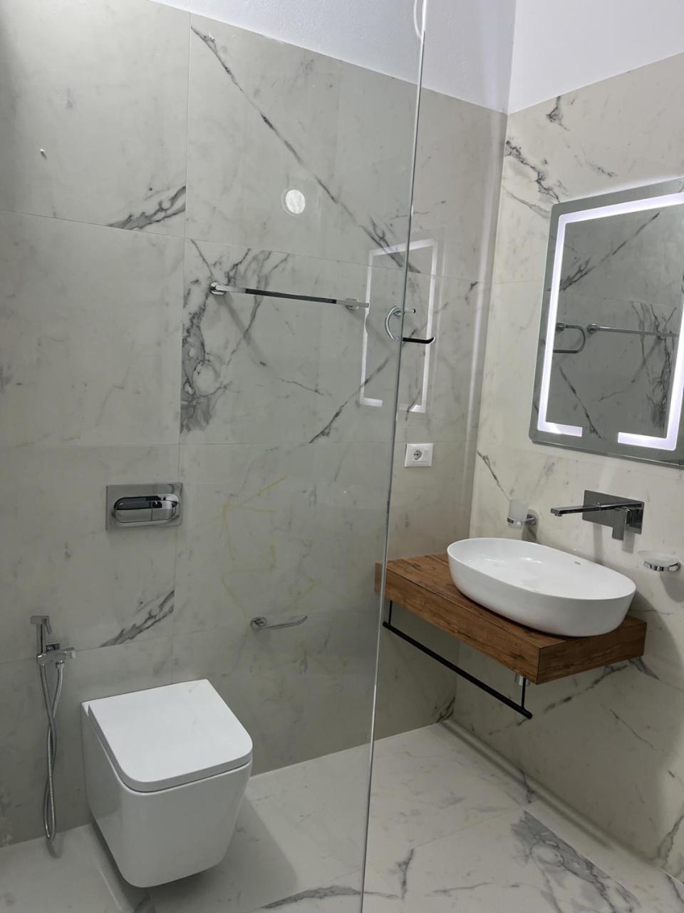 Belsar Hotel Ксамил Екстериор снимка