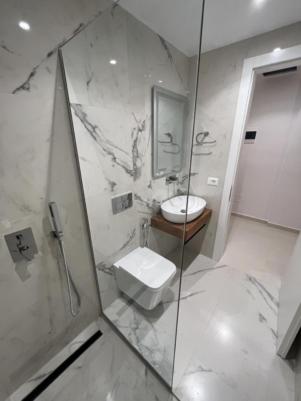 Belsar Hotel Ксамил Екстериор снимка