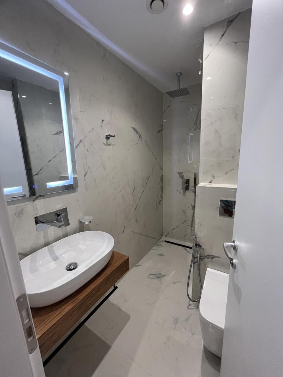 Belsar Hotel Ксамил Екстериор снимка