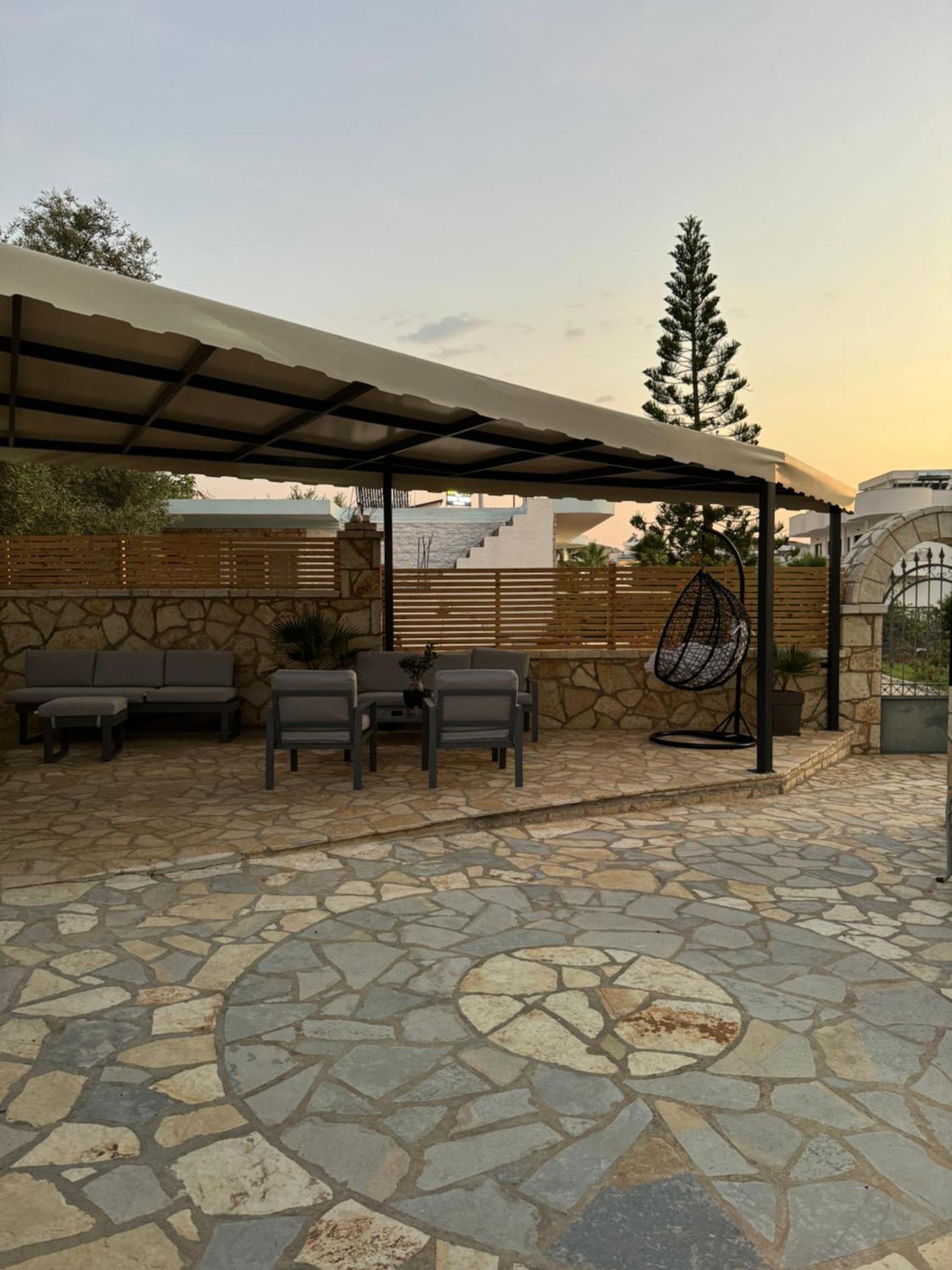 Belsar Hotel Ксамил Екстериор снимка